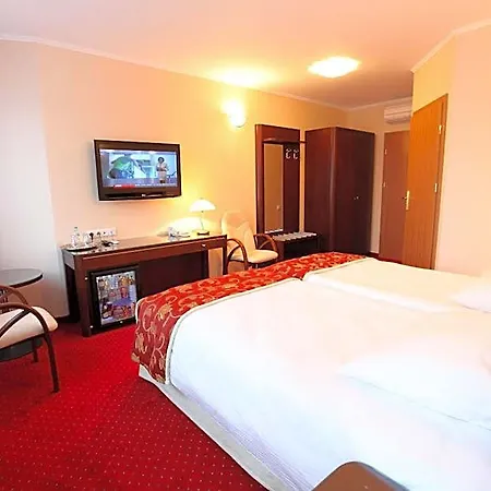 Hotel Janusz 3*