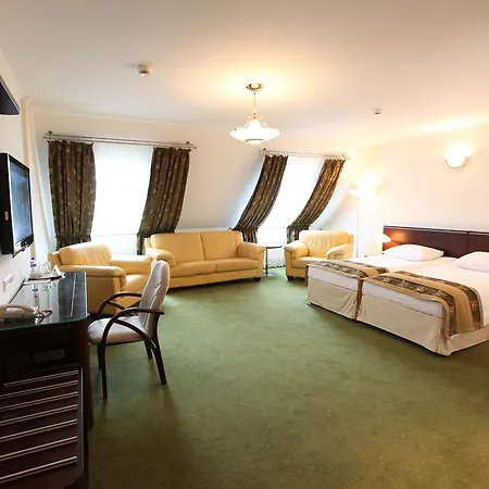 Janusz Hotel 3*